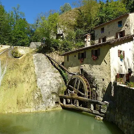 Fior Di Robinia Bed and breakfast Giavera del Montello